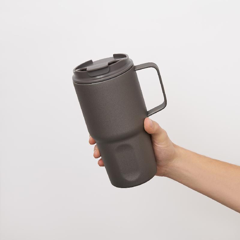 Термокружка вакуумная Aventura