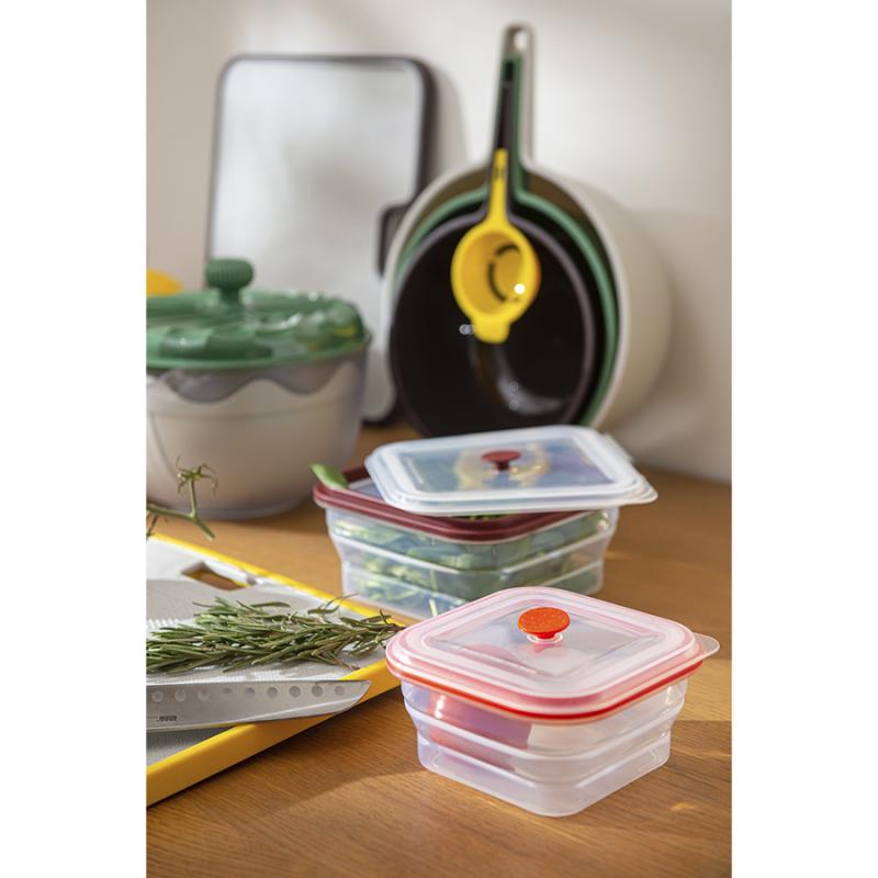 Контейнер для переноски и хранения силикон квадратный складной silikobox, 600 мл