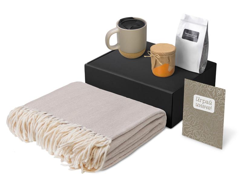 Подарочный набор Re:y. Nest с пледом, кружкой и вареньем