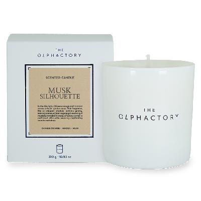 Свеча ароматическая the olphactory, white insignia, musk silhouette, 60 ч
