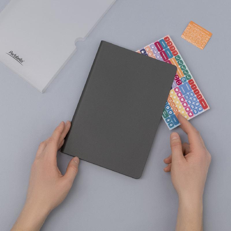 Ежедневник Стар (Star) недатированный,  (с упаковкой, со стикерами)