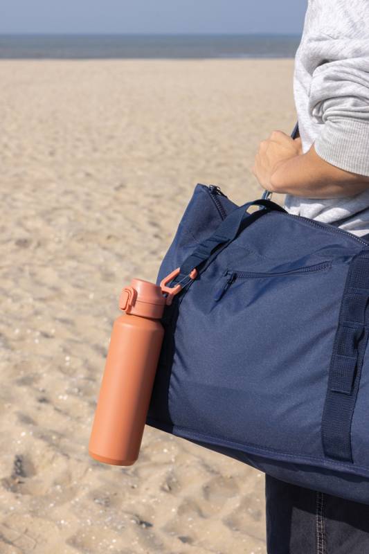 Спортивная бутылка Via из переработанной стали RCS с карабином, 600 мл