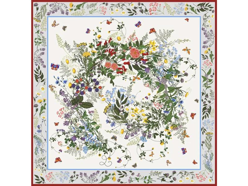 Набор: платок Русский полевой букет и свеча Цветы и травы