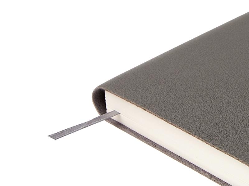 Ежедневник недатированный А5 Grand