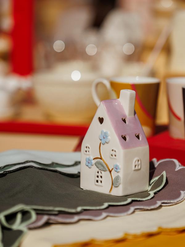 Домик из фарфора с подсветкой skagen из коллекции e essential, 15 см