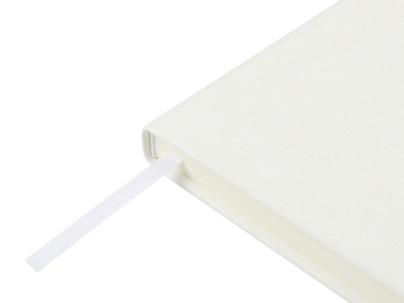 Ежедневник недатированный А5 Megapolis Velvet New