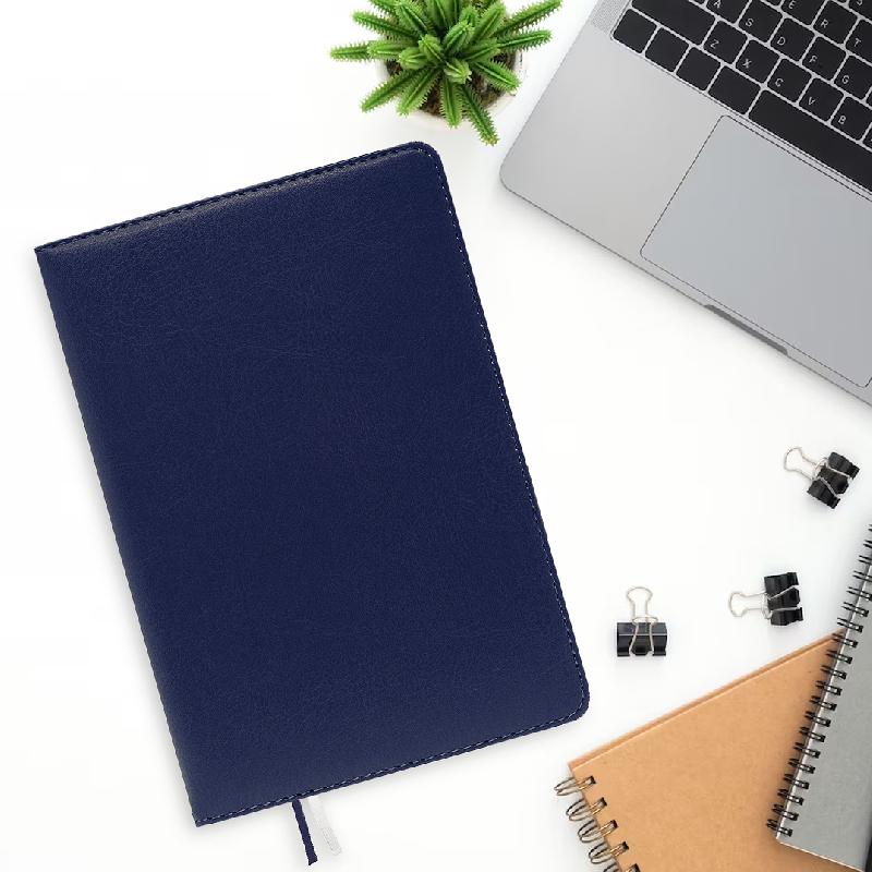 Ежедневник City Nebraska A5, недатированный,  с серебристым срезом