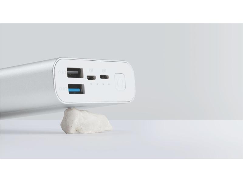 Внешний аккумулятор NEO AZ220S Quick, 22000 mAh