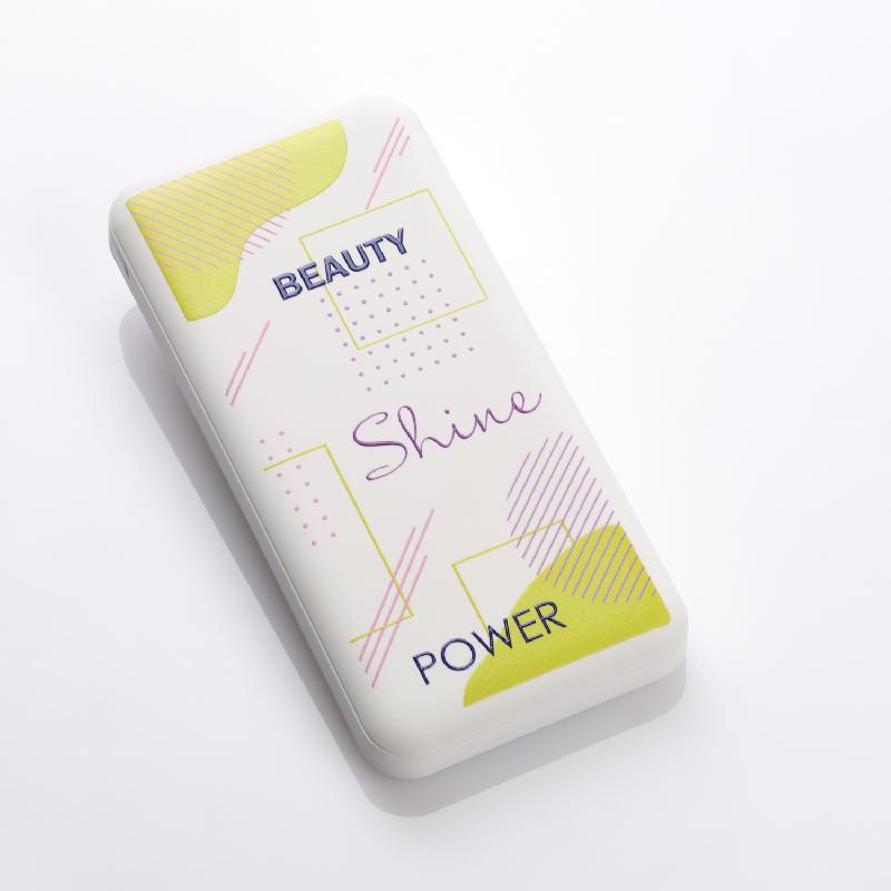 Внешний аккумулятор Elari Plus 10000 mAh