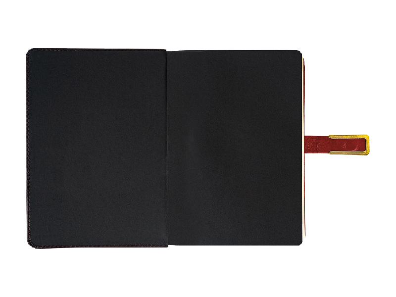 Ежедневник City Bary Mocco A5 в подарочной коробке,  с золотистым, недатированный, в твердой обложке