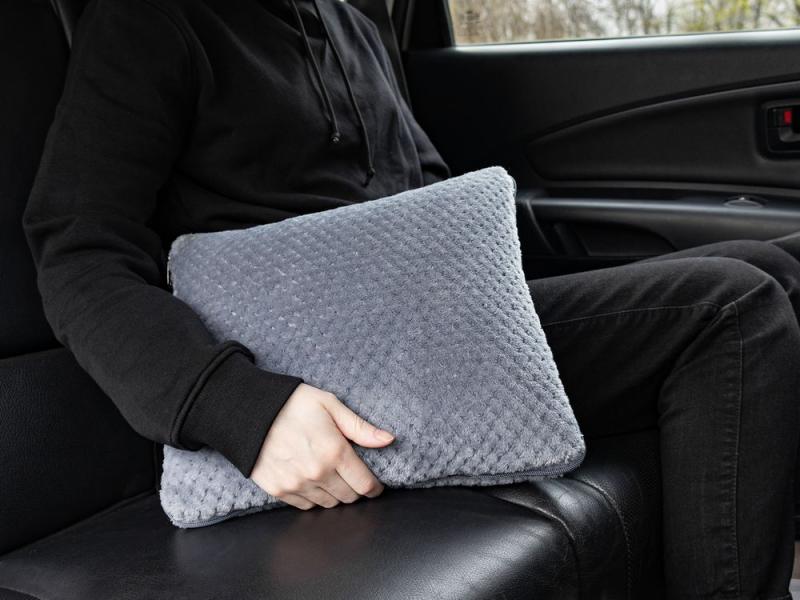 Плед-подушка Dreamscape