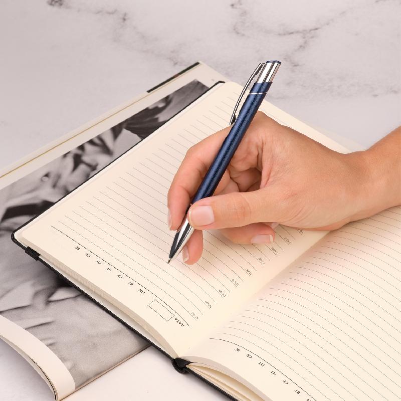 Шариковая ручка Лира (Lira)