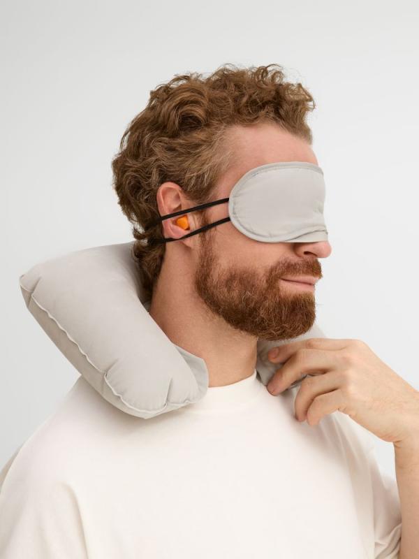 Набор для путешествий Essential