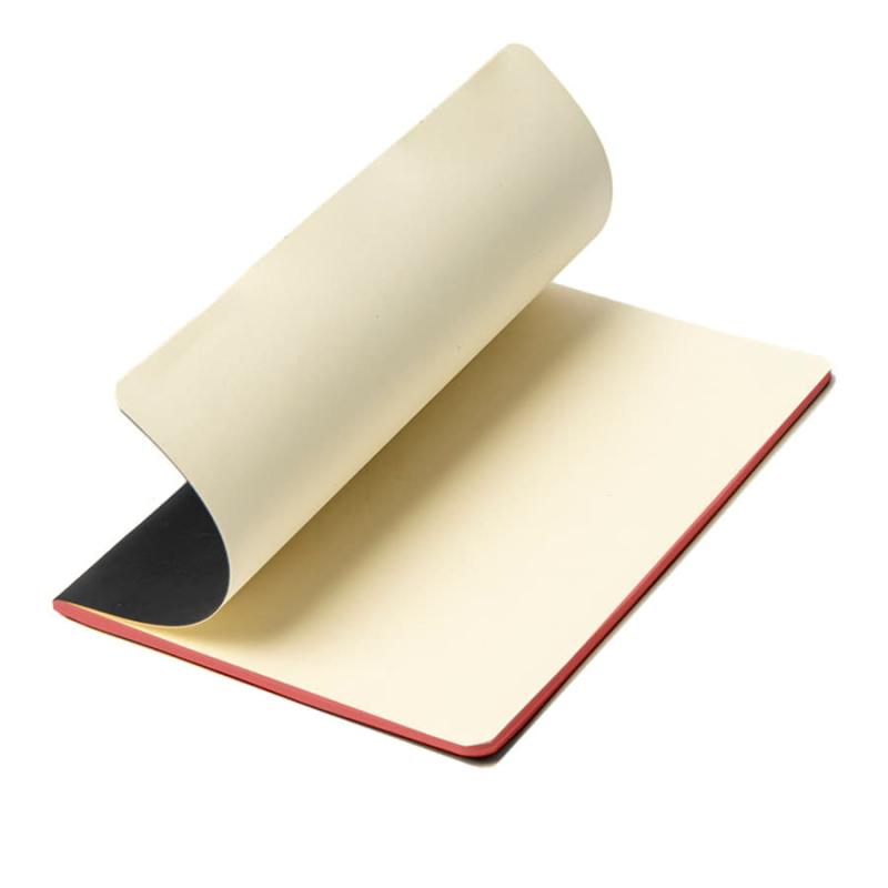 Тетрадь SLIMMY, 140 х 210 мм,  черный с черным, бежевый блок, в клетку