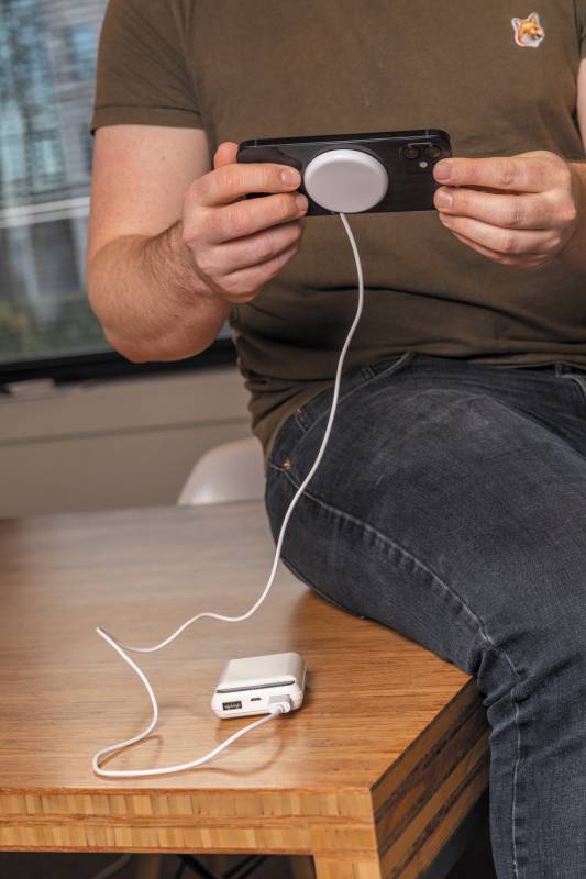 Магнитное устройство для беспроводной зарядки, 5 Вт