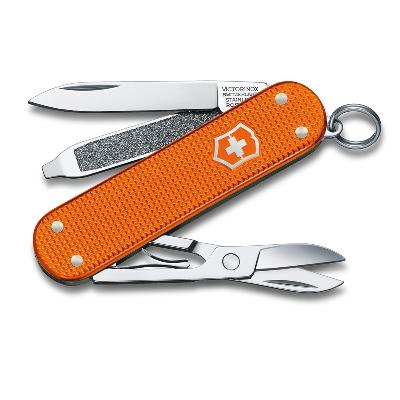 Ножбрелок VICTORINOX Classic Alox LE 2021, 58 мм, 5 функций, алюминиевая рукоять