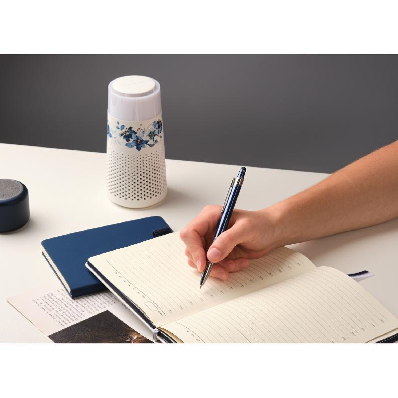 Очиститель воздуха с подсветкой Пьюр (Pure)