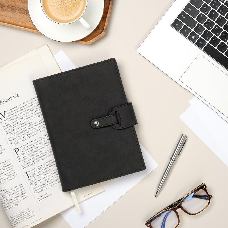 Ежедневник-портфолио Пассаж (Passage NEO) недатированный в подарочной коробке