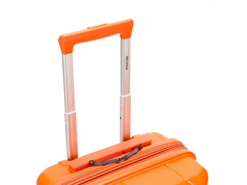 Чемодан В Отпуск, 38 л