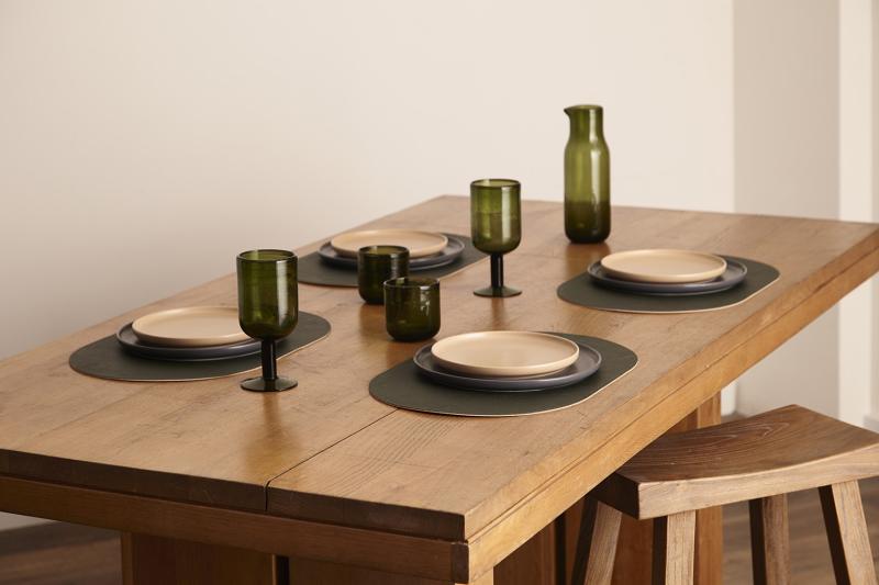 Набор из двух тарелок  из коллекции essential, 25 см