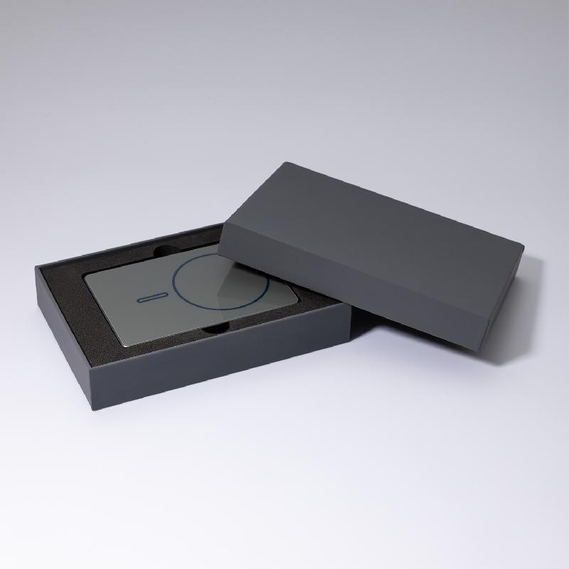 Внешний аккумулятор Оникс PD (Onyx PD) 5000mAh с функцией беспроводной зарядки 15W