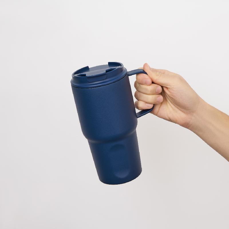 Термокружка вакуумная Aventura