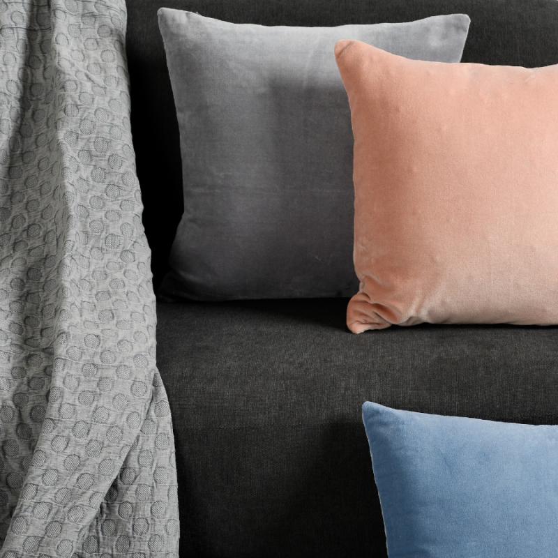 Подушка декоративная из хлопкового бархата  из коллекции essential, 45х45 см