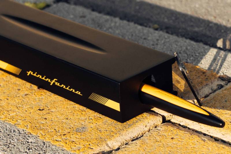 Шариковая ручка Pininfarina Cambiano Race Yellow