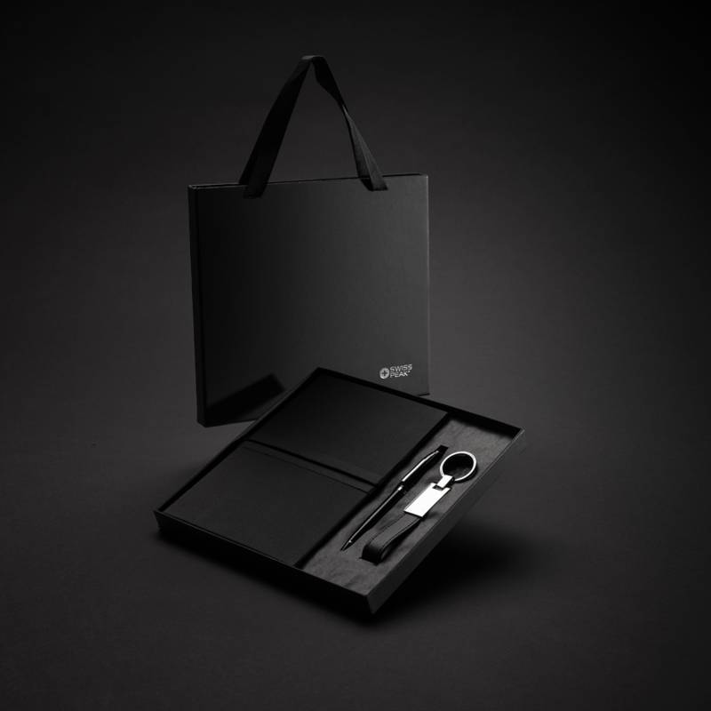 Блокнот Swiss Peak в комплекте с ручкой и брелком