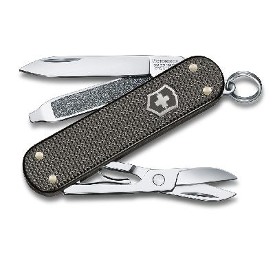 Ножбрелок VICTORINOX Classic Alox LE 2022, 58 мм, 5 функций, алюминиевая рукоять