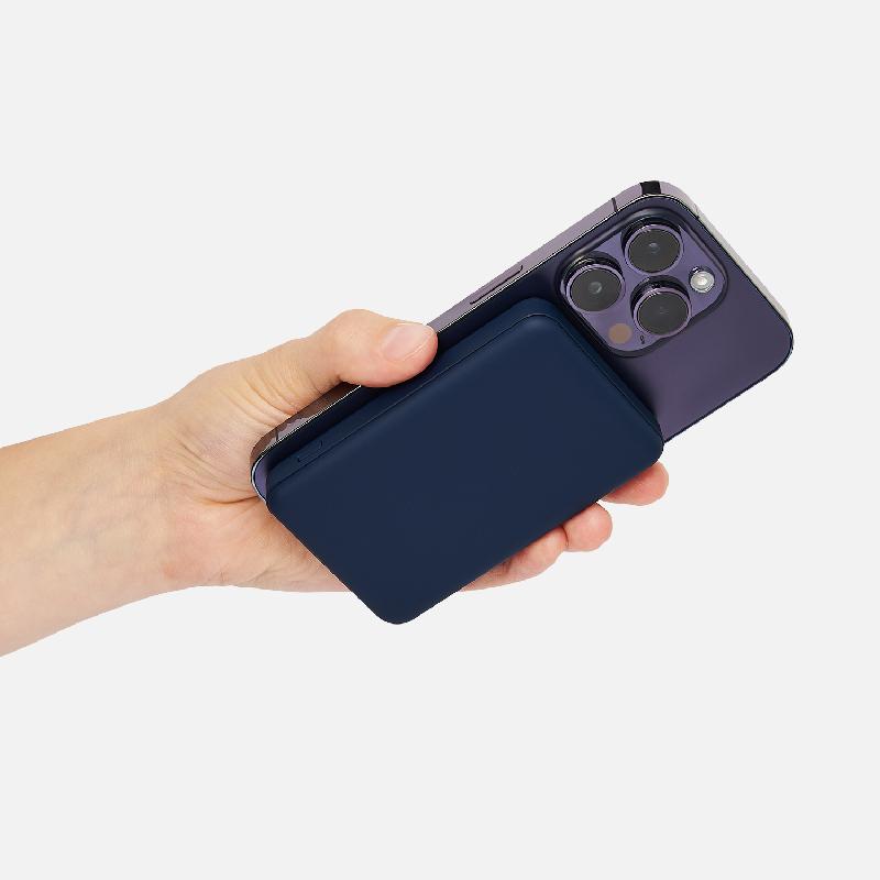 Внешний аккумулятор Largo PD 5000mAh с функцией беспроводной зарядки 15W