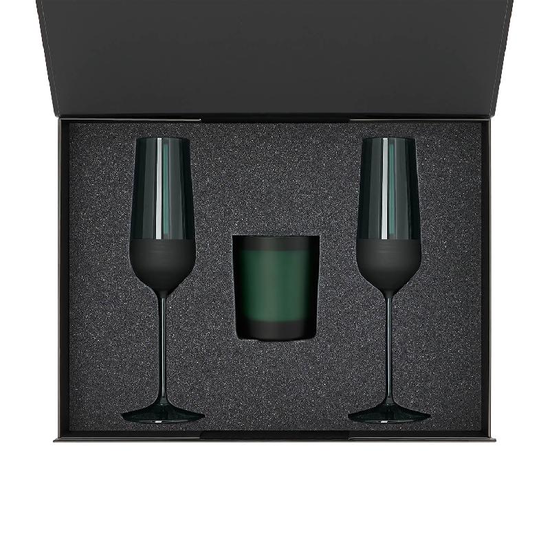 Подарочный набор свеча Enigma + 2 бокала для шампанского Emerald в черной коробке
