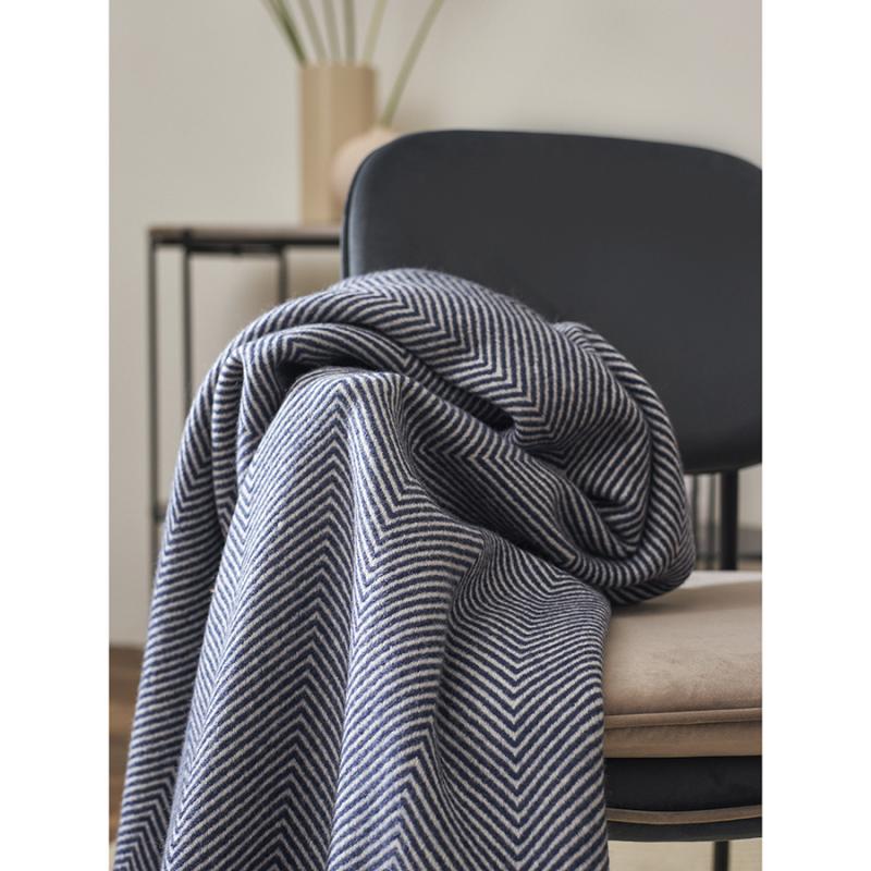 Плед из шерсти мериноса  из коллекции essential, 130х180 см