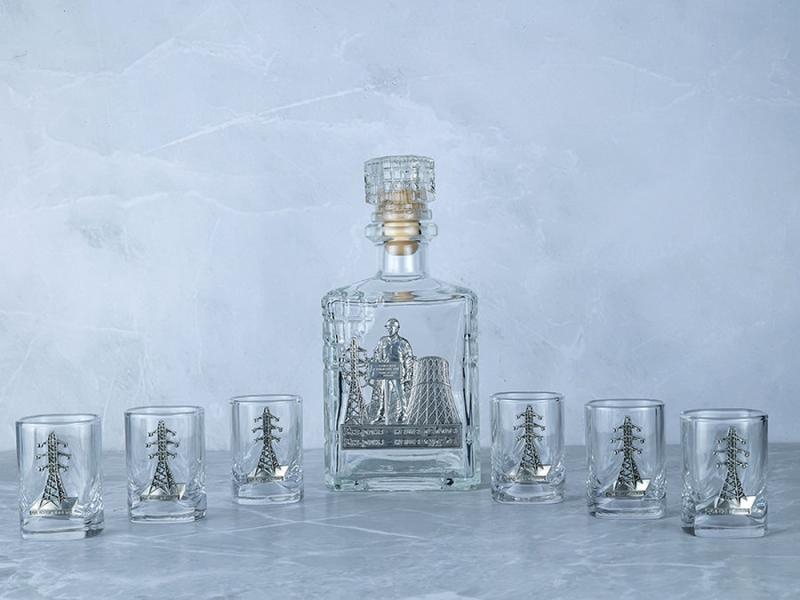 Набор со штофом Энергетики