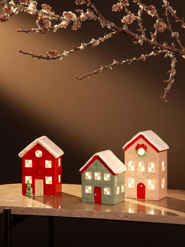 Домик с подсветкой fensborg из коллекции new year essential, 13 см