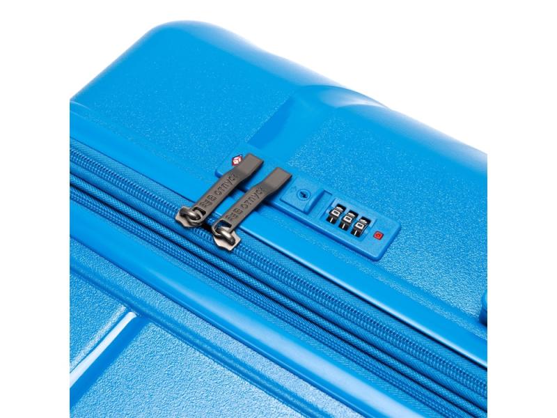 Чемодан В Отпуск, 38 л