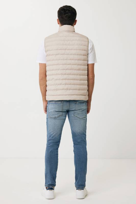 Мужской стеганый жилет Iqoniq Meru из переработанного полиэстера AWARE™, 70 г/м²