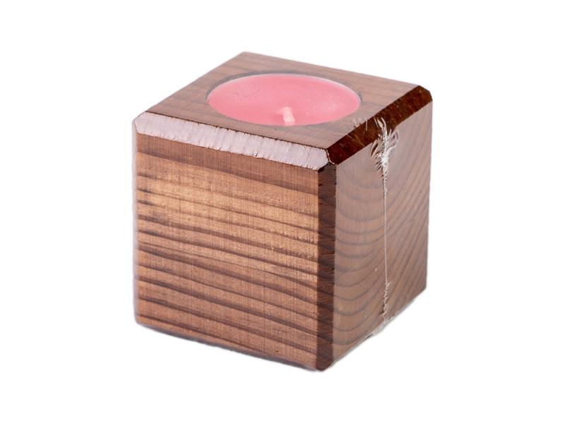 Свеча в декоративном подсвечнике Вишня