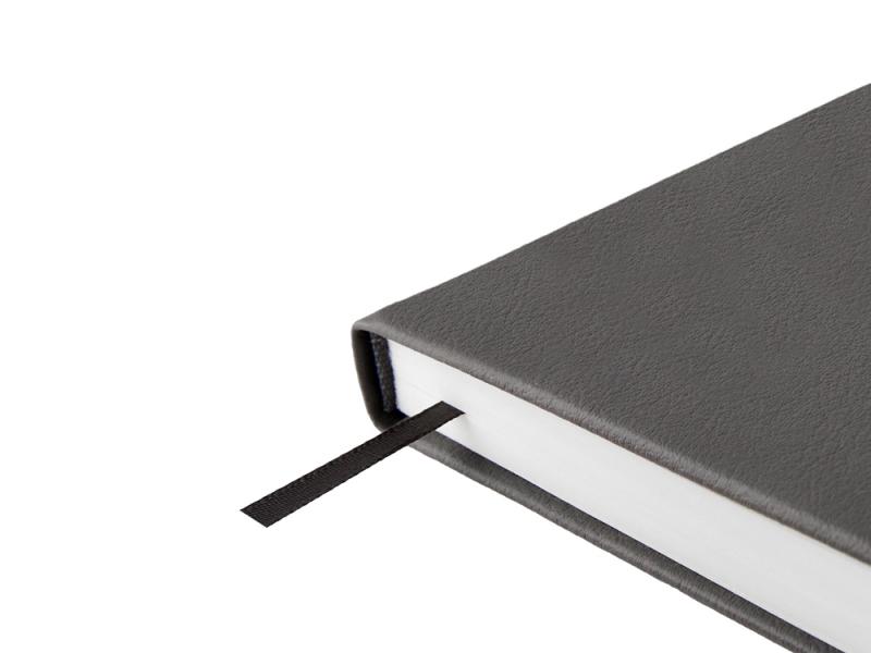 Ежедневник недатированный А5 Status