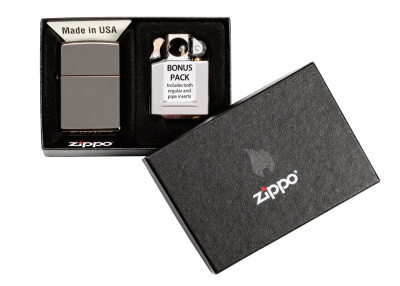 Подарочный набор ZIPPO: зажигалка Black Ice® и вставной блок для зажигалок для трубок, латунь