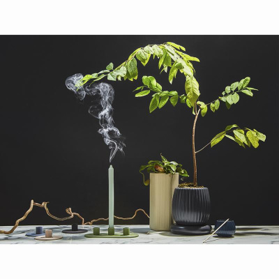 Подсвечник из каменной керамики  из коллекции essential