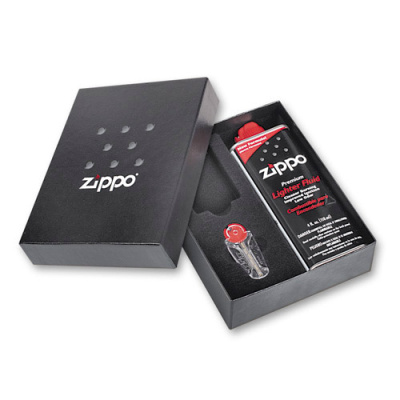Подарочная коробка Zippo (кремни  топливо, 118 мл  место для широкой зажигалки), 118х43х145 мм