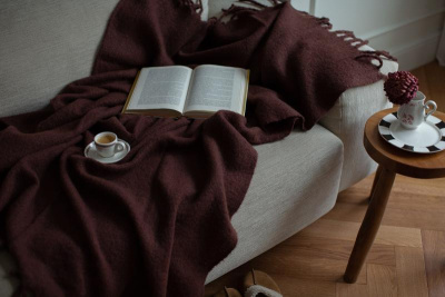 Плед мохер шоколадного цвета из коллекции essential, 130х180 см