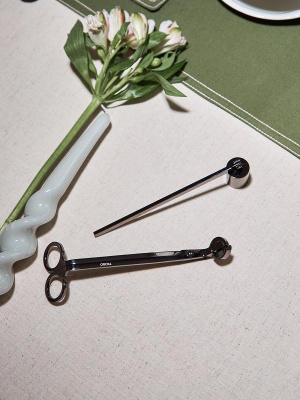 Набор аксессуаров для свечей ового цвета из коллекции essential