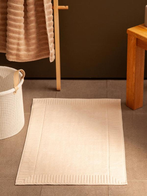 Коврик для ванной с фактурным бортиком ового цвета из коллекции essential, 50x80 см