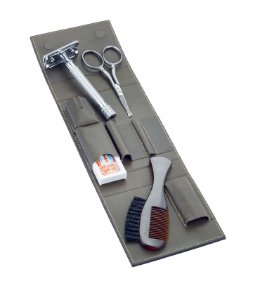 Набор бритвеный Dovo, 4 пр Футляр: натуркожа (вол)