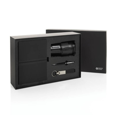 Термокружка Swiss Peak в комплекте с блокнотом, ручкой и брелком