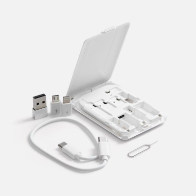 Органайзер с беспроводной зарядкой и набором адаптеров Octopod